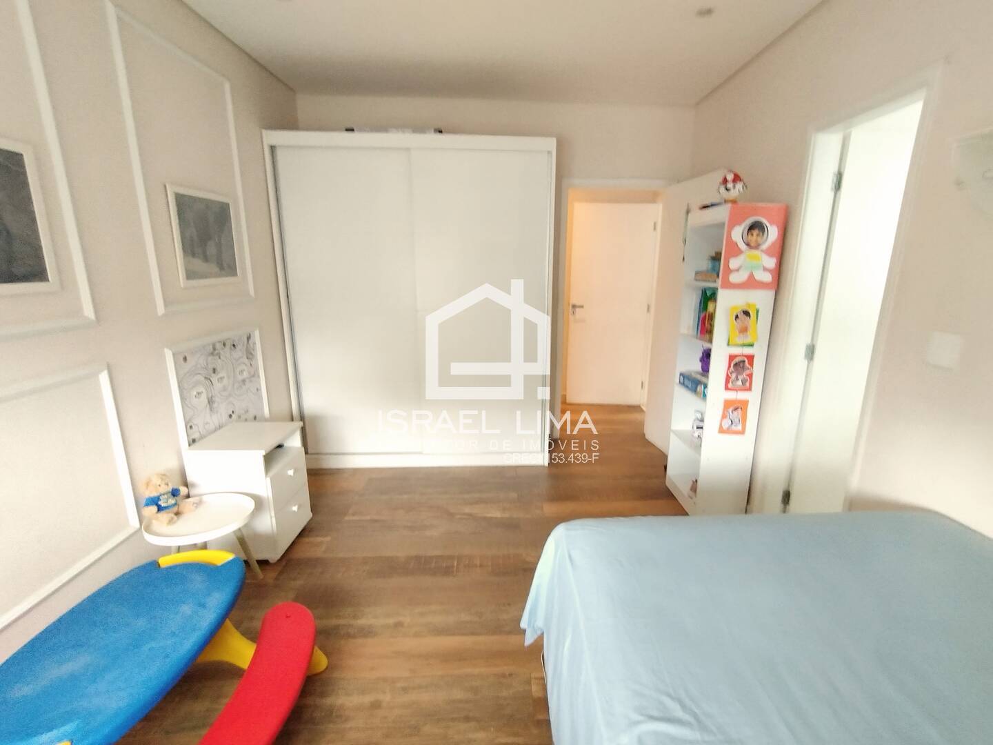 Apartamento para alugar com 3 quartos, 180m² - Foto 17